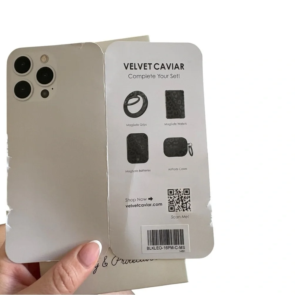 Velvet Caviar Leopard Case with Magsafe for Apple iPhone 16 - Black - NWT